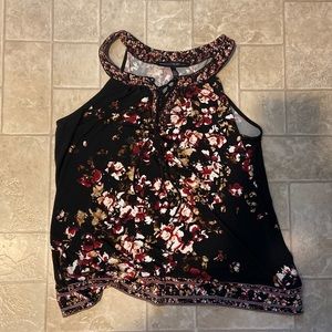 White House black market top